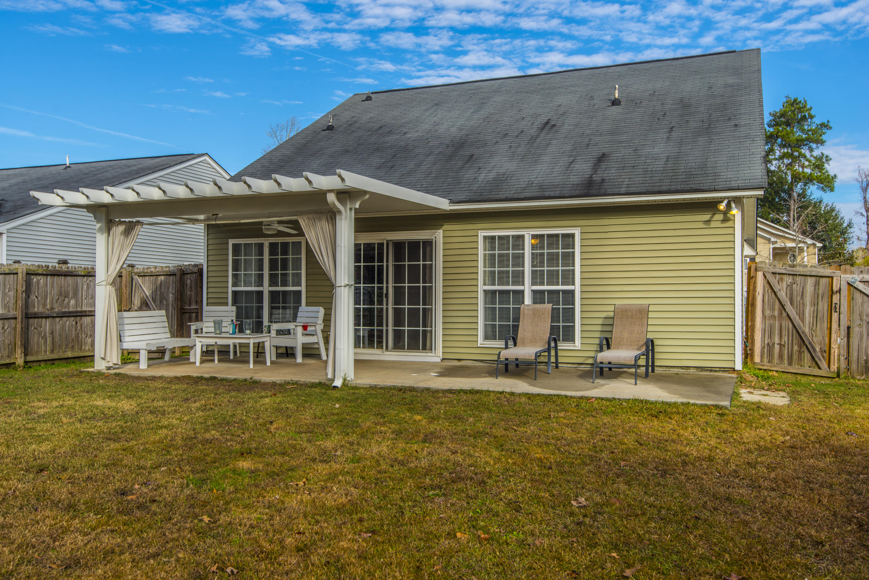 213 Island Green Road Goose Creek, SC 29445 - Photo 36 of 42 Back of Home