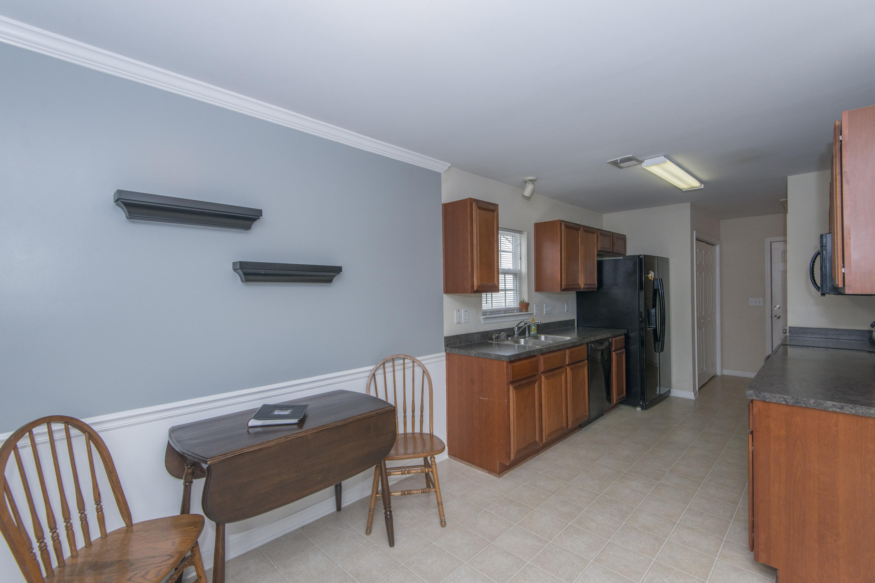 213 Island Green Road Goose Creek, SC 29445 - Photo 9 of 42 Kitchen