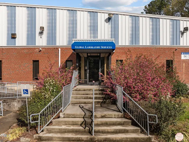 $1,250,000 | 2107 Black Creek Road South, Wilson, NC 27893