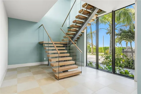 $7,400,000 | 8120 South Ocean Drive, Jensen Beach, FL 34957