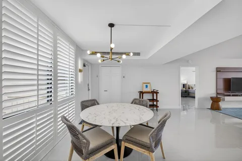 $535,000 | 130 Lakeshore Drive, Unit 323, North Palm Beach, FL 33408