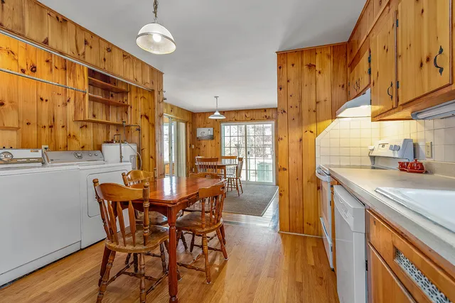 $819,000 | 314 Ocean Avenue, Wells, ME 04090