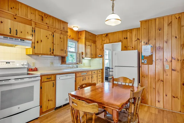 $819,000 | 314 Ocean Avenue, Wells, ME 04090