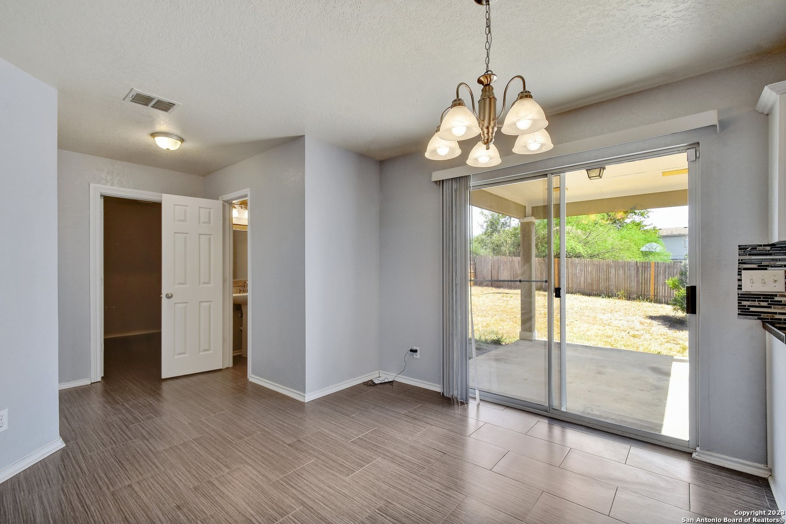 265 Hinge Path Cibolo, TX 78108 - Photo 14 of 25