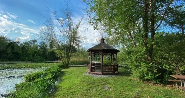 a view of a bench in a garden