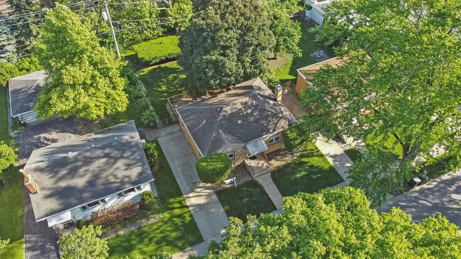 205 East Burlington Street Riverside, IL 60546 - Photo 19 of 19 an aerial view of a house with a yard