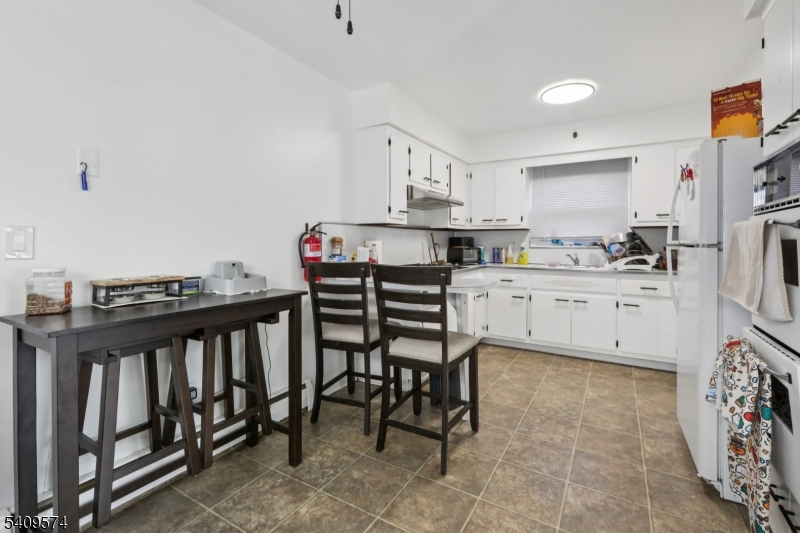 89 Anderson Avenue, Unit 2 Wallington, NJ 07057 - Photo 14 of 36