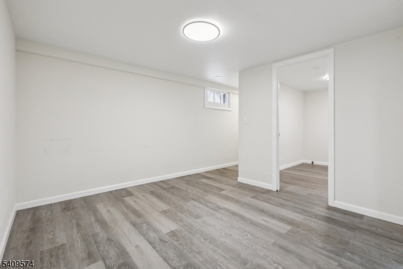 89 Anderson Avenue, Unit 2 Wallington, NJ 07057 - Photo 18 of 36