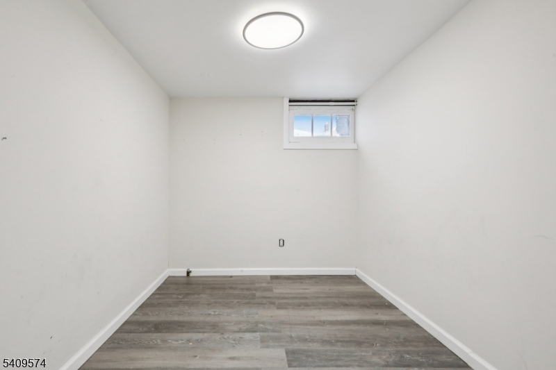 89 Anderson Avenue, Unit 2 Wallington, NJ 07057 - Photo 19 of 36