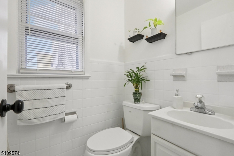 89 Anderson Avenue, Unit 2 Wallington, NJ 07057 - Photo 27 of 36