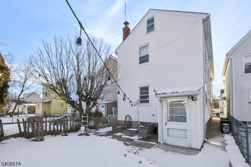 89 Anderson Avenue, Unit 2 Wallington, NJ 07057 - Photo 34 of 36