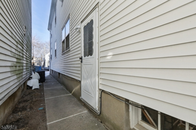 89 Anderson Avenue, Unit 2 Wallington, NJ 07057 - Photo 36 of 36