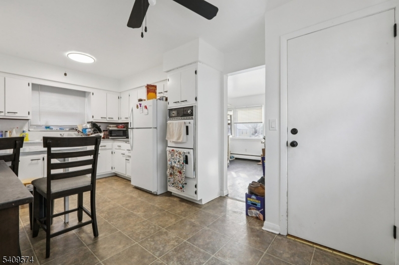 89 Anderson Avenue, Unit 2 Wallington, NJ 07057 - Photo 5 of 36