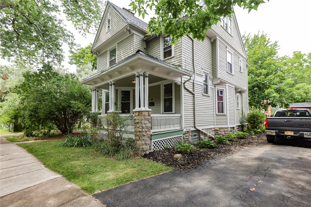 20 Harlem Street Rochester, NY 14607 - Photo 2 of 48