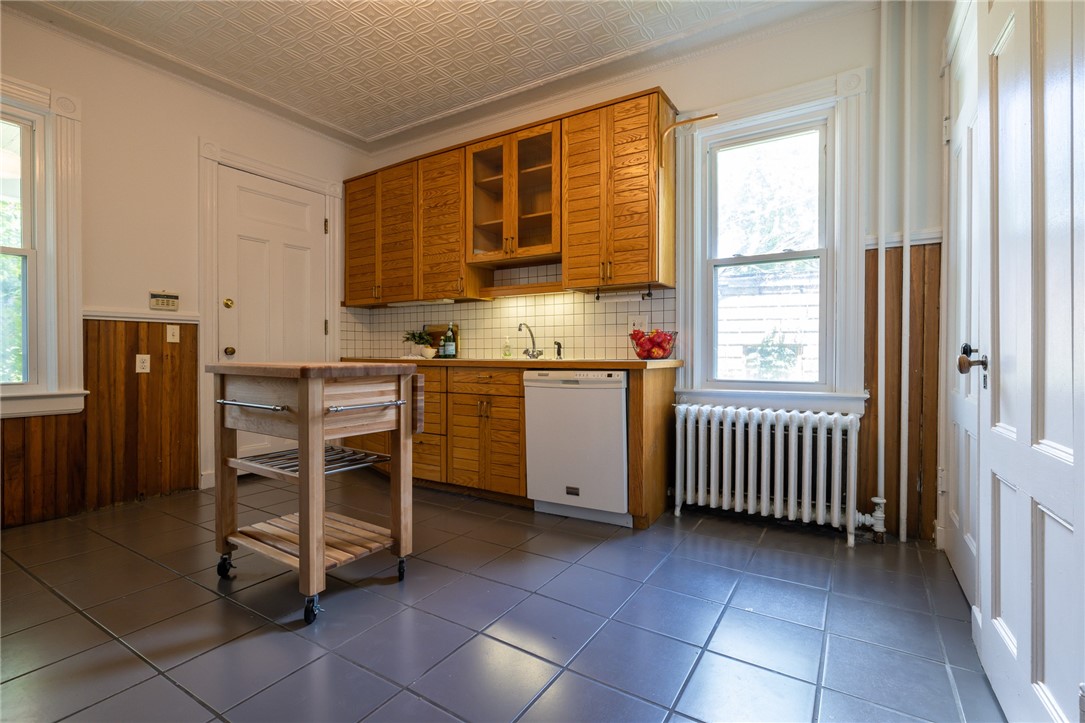 20 Harlem Street Rochester, NY 14607 - Photo 24 of 48