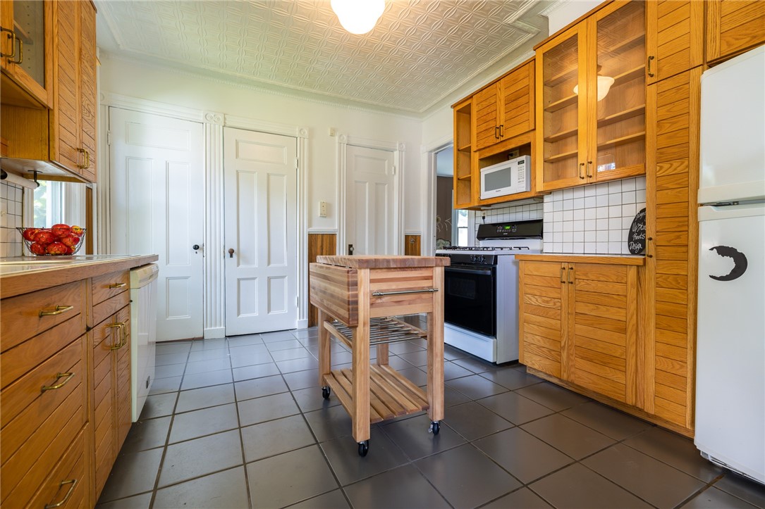 20 Harlem Street Rochester, NY 14607 - Photo 30 of 48