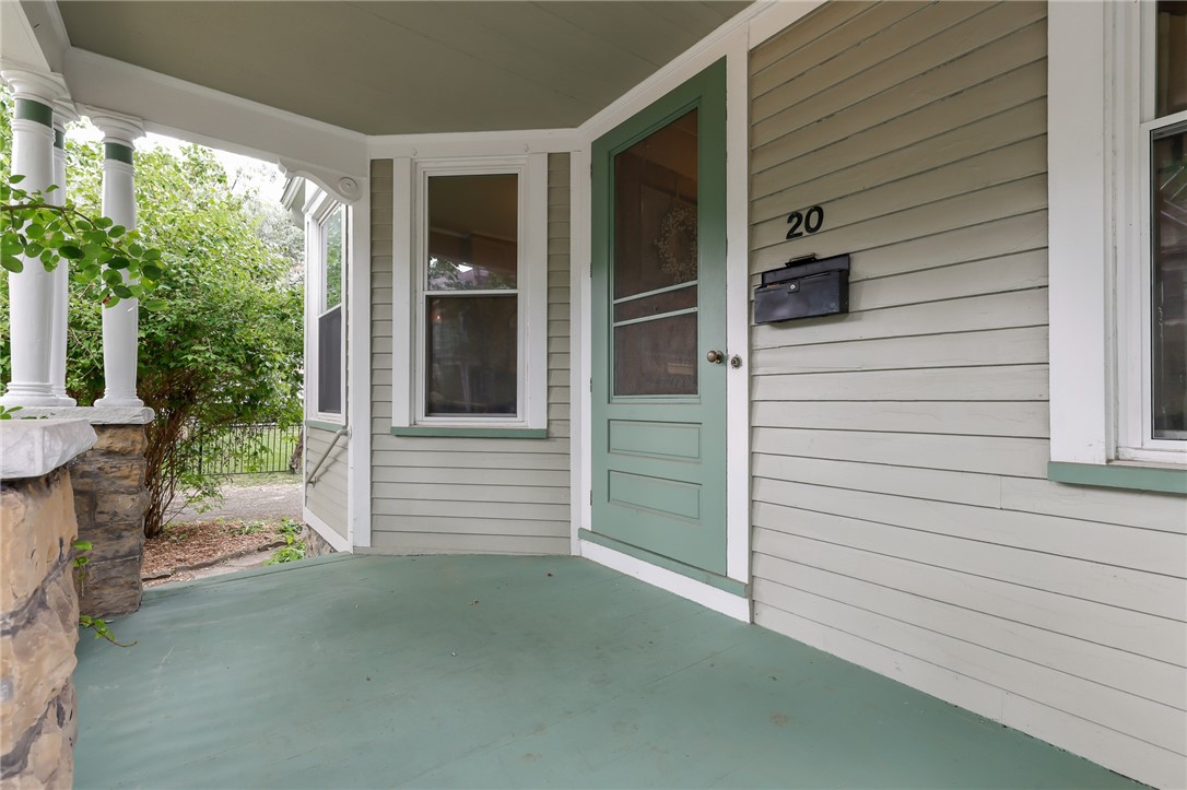 20 Harlem Street Rochester, NY 14607 - Photo 5 of 48