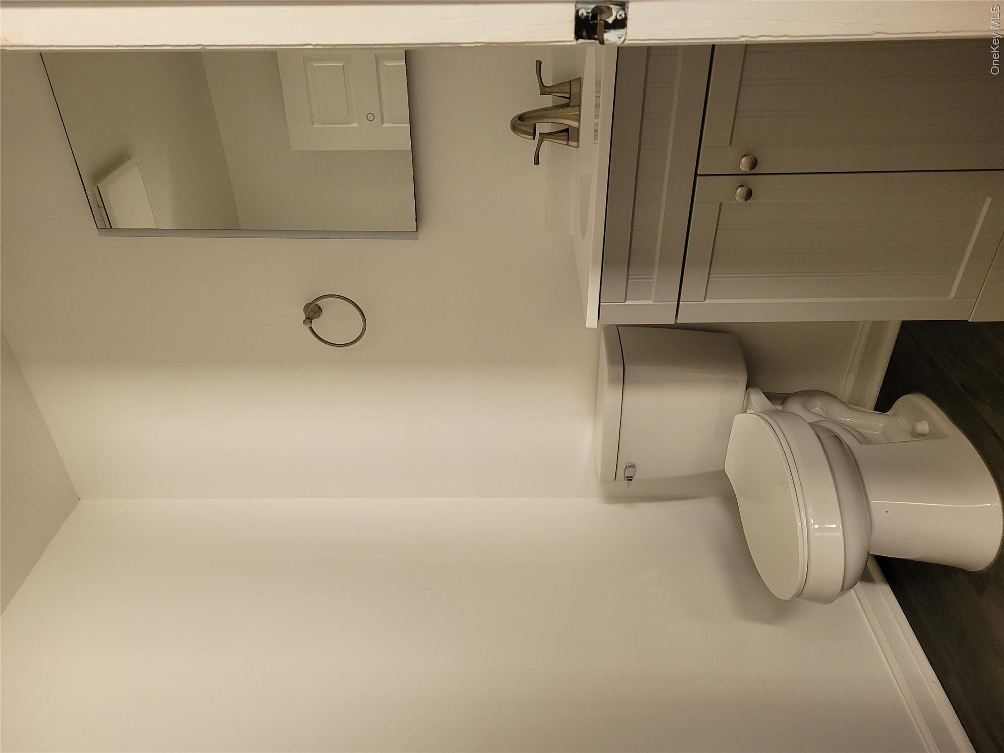 40 Brick Pond Road Middletown, NY 10940 - Photo 9 of 21 First Floor Powder Room