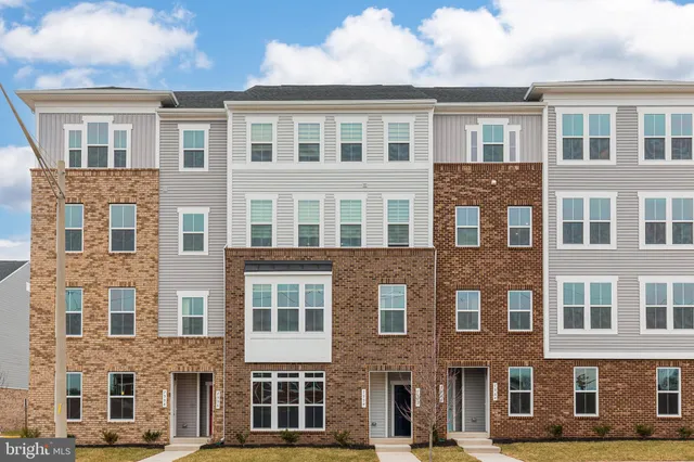 $2,600 | 7994 Williamson Boulevard, Manassas, VA 20109