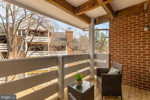 $349,900 | 7602 Lakeside Village Drive, Unit N, Falls Church, VA 22042