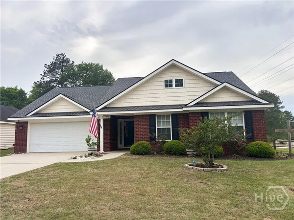 $314,900 | 415 Gravel Way, Bloomingdale, GA 31302