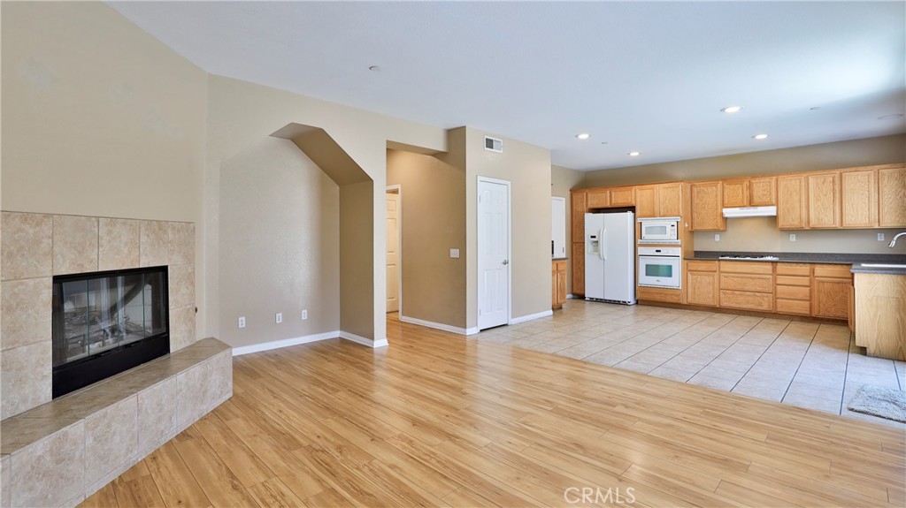 1765 Yvonne Court Riverside, CA 92501 - Photo 10 of 60