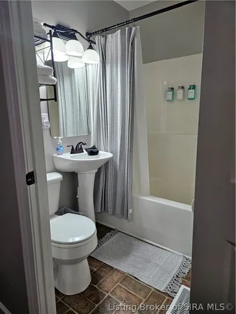 $399,900 | 117-119 Jefferson Street, Madison, IN 47250