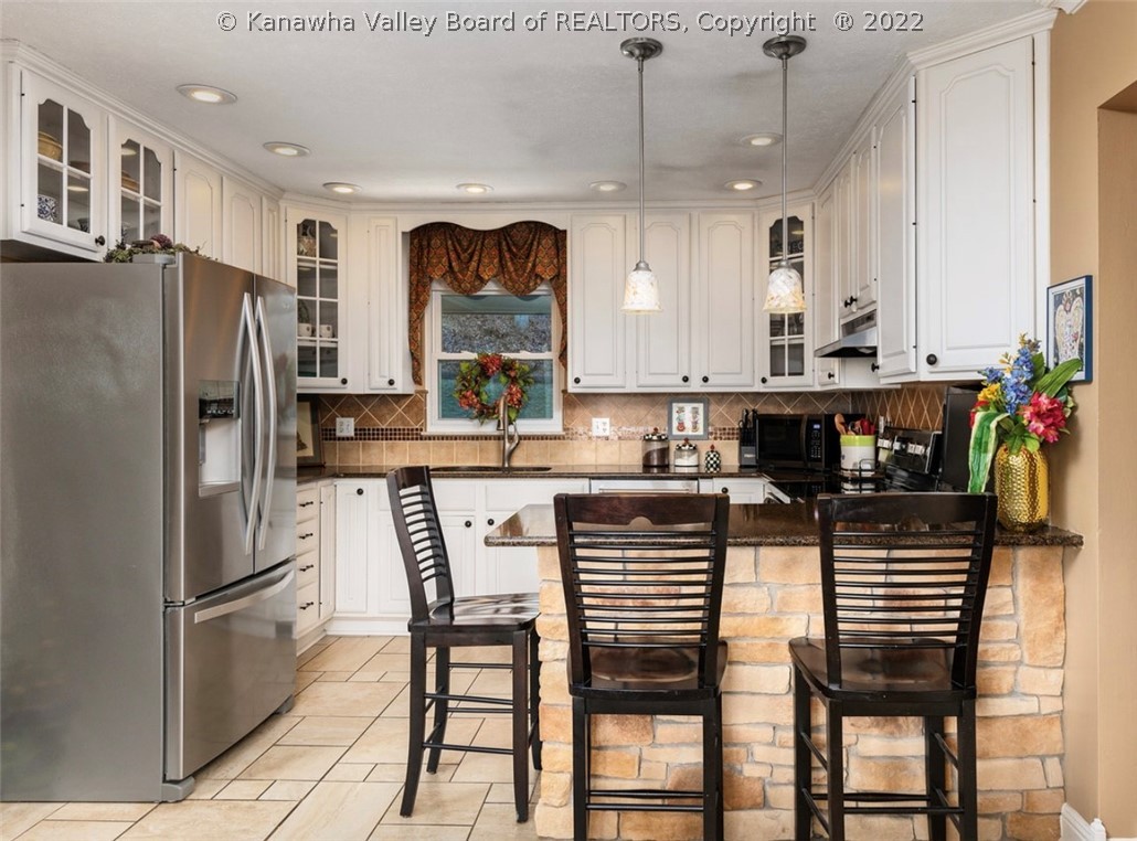 24 Bridlewood Road Charleston, WV 25314 - Photo 8 of 26 Gallery Image 8