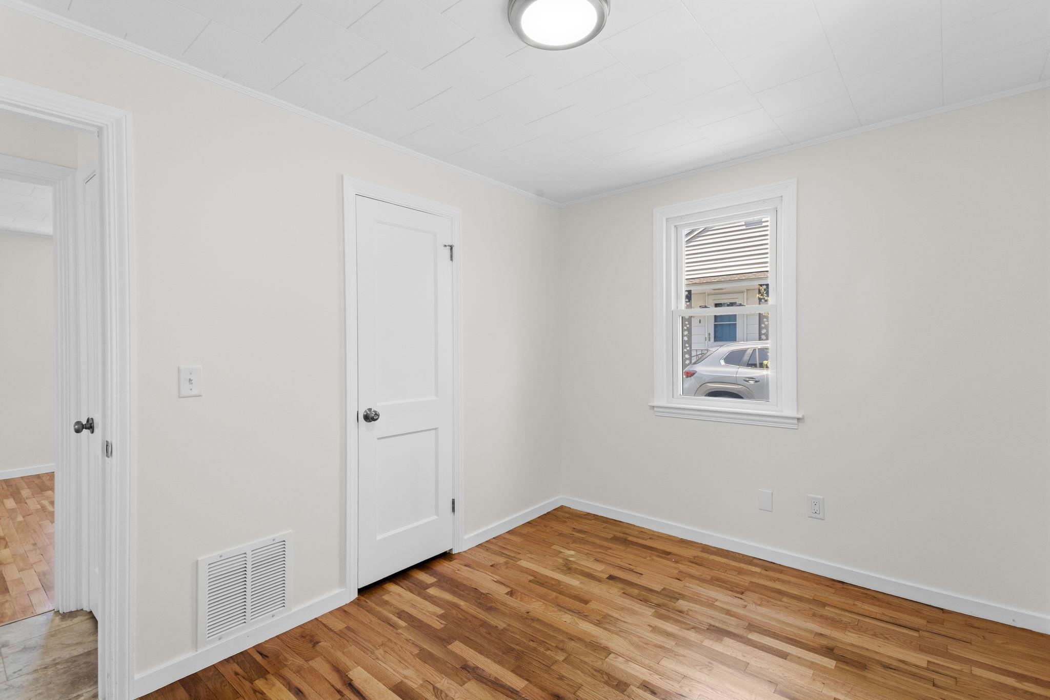 87 St Marie Street Manchester, NH 03102 - Photo 28 of 50