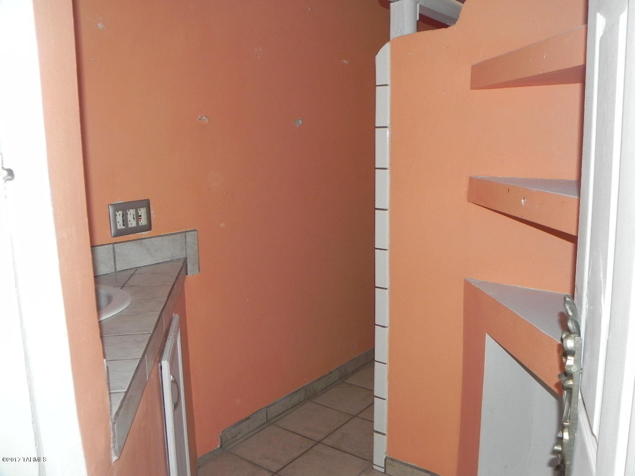 415 East Yavapai Road Tucson, AZ 85705 - Photo 7 of 14 Gallery Image 7