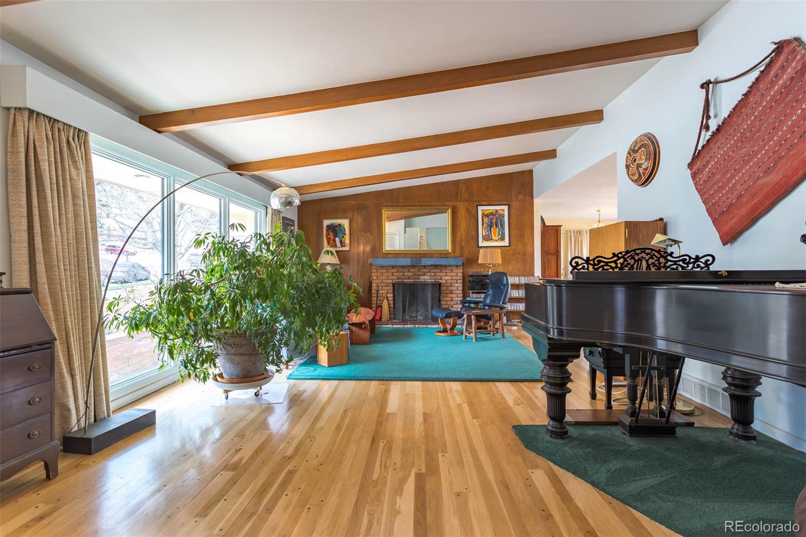 870 Willowbrook Road Boulder, CO 80302 - Photo 4 of 30 a view of living room and dining room