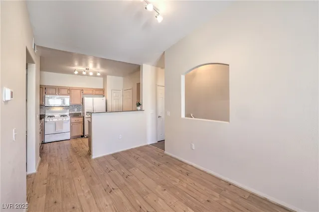 $249,900 | 10550 West Alexander Road, Unit 2066, Las Vegas, NV 89129