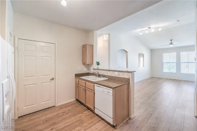 $249,900 | 10550 West Alexander Road, Unit 2066, Las Vegas, NV 89129