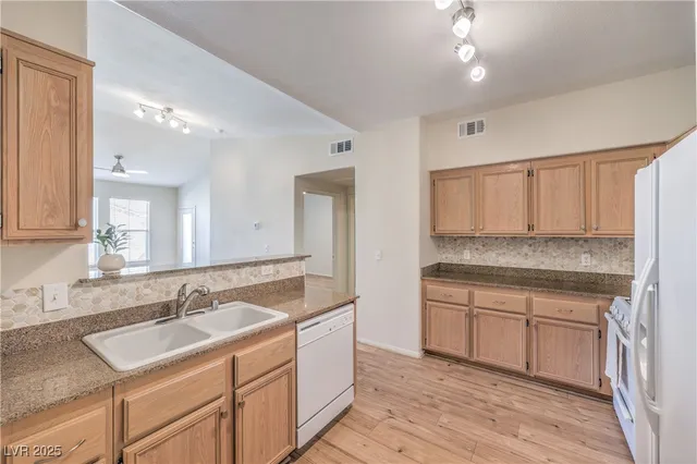 $249,900 | 10550 West Alexander Road, Unit 2066, Las Vegas, NV 89129