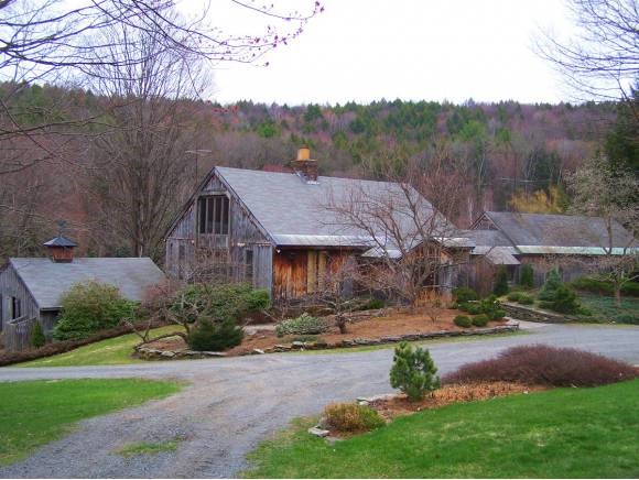 523 Pleasant Valley Road Bellows Falls, VT 05101 - Photo 1 of 1