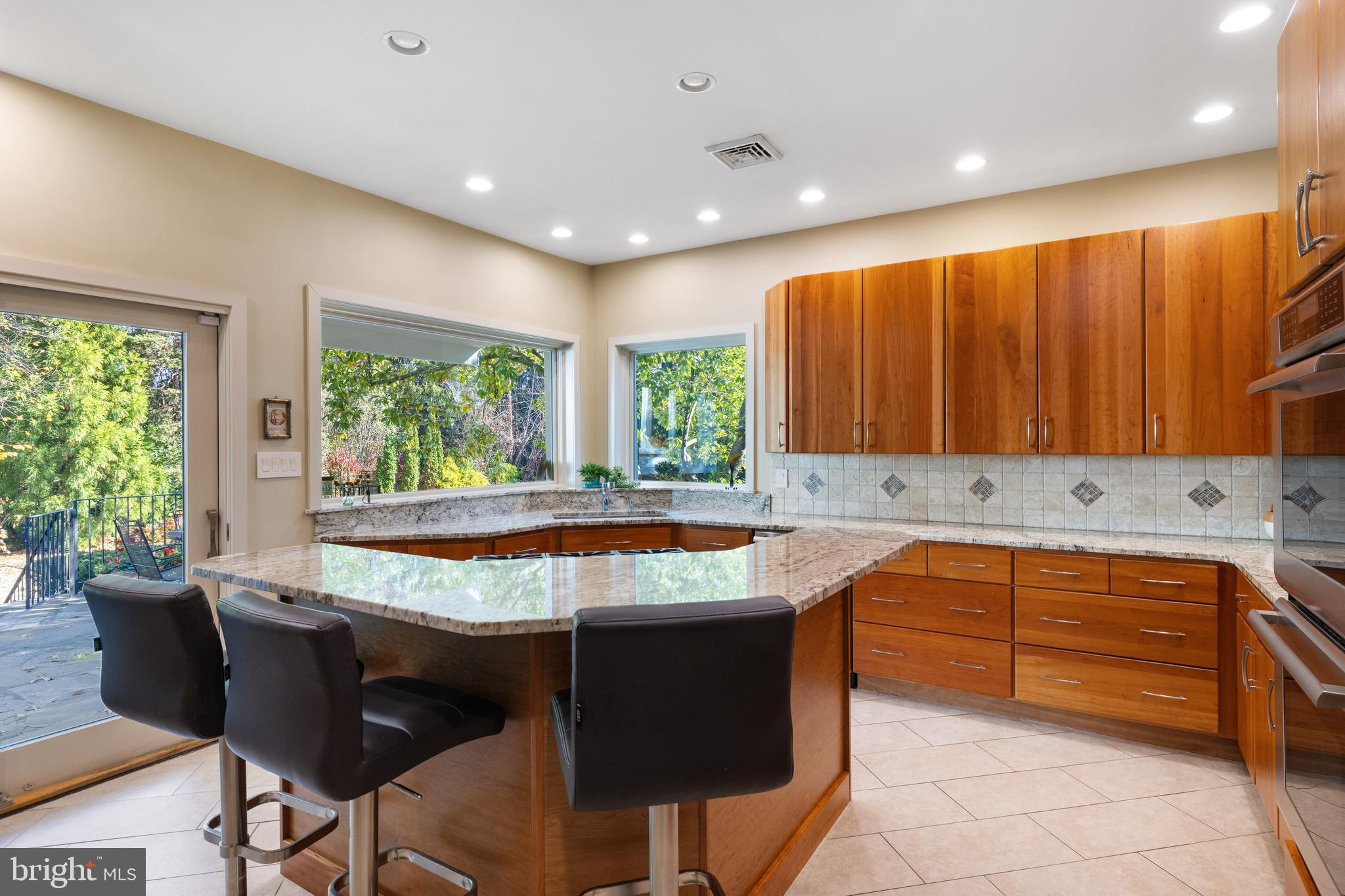 1156 Mill Rd Circle Rydal, PA 19046 - Photo 12 of 52 Kitchen