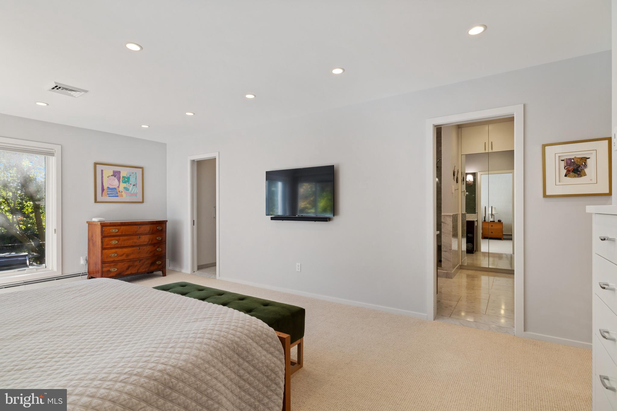 1156 Mill Rd Circle Rydal, PA 19046 - Photo 21 of 52 Primary Bedroom