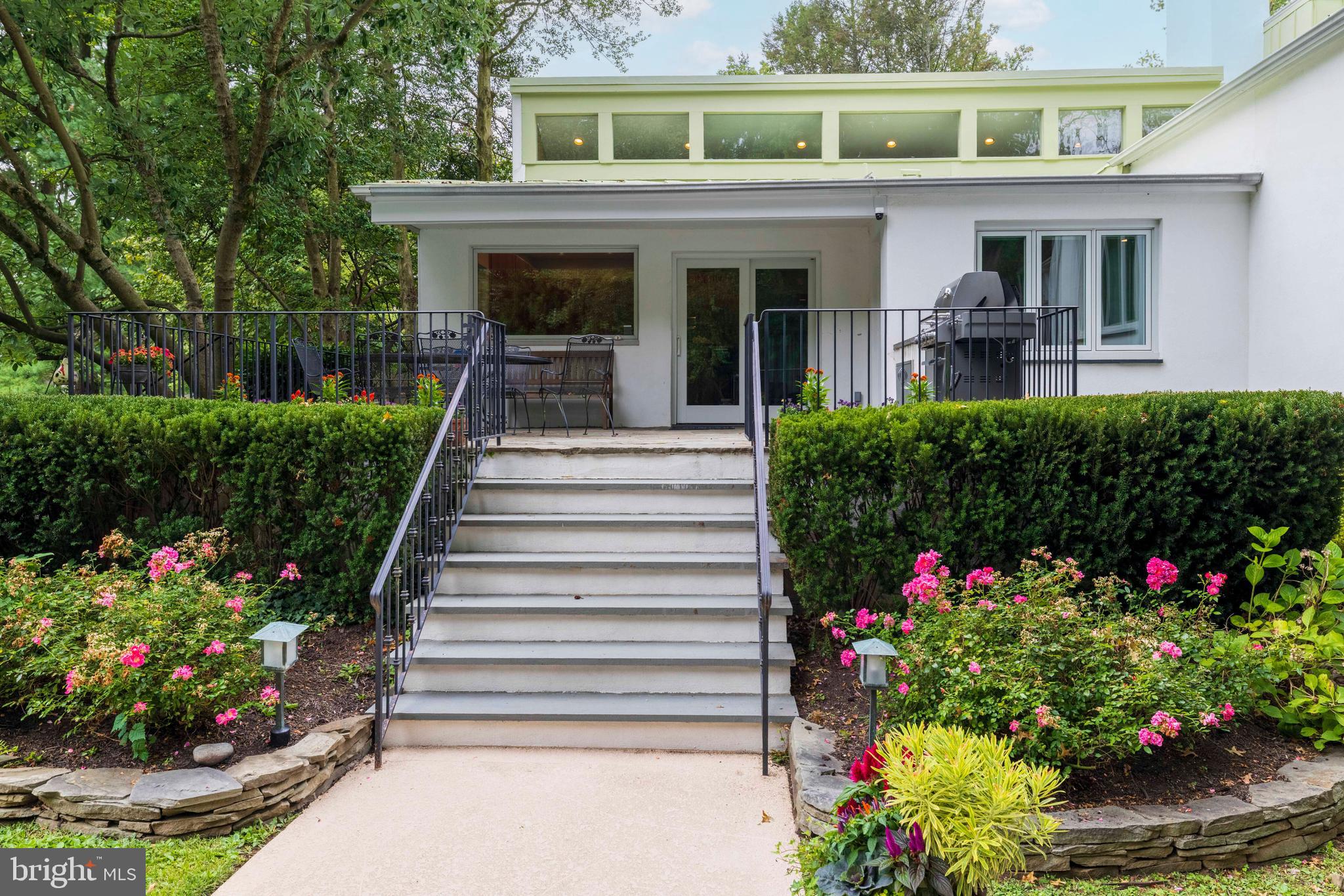 1156 Mill Rd Circle Rydal, PA 19046 - Photo 39 of 52 Back Upper Patio