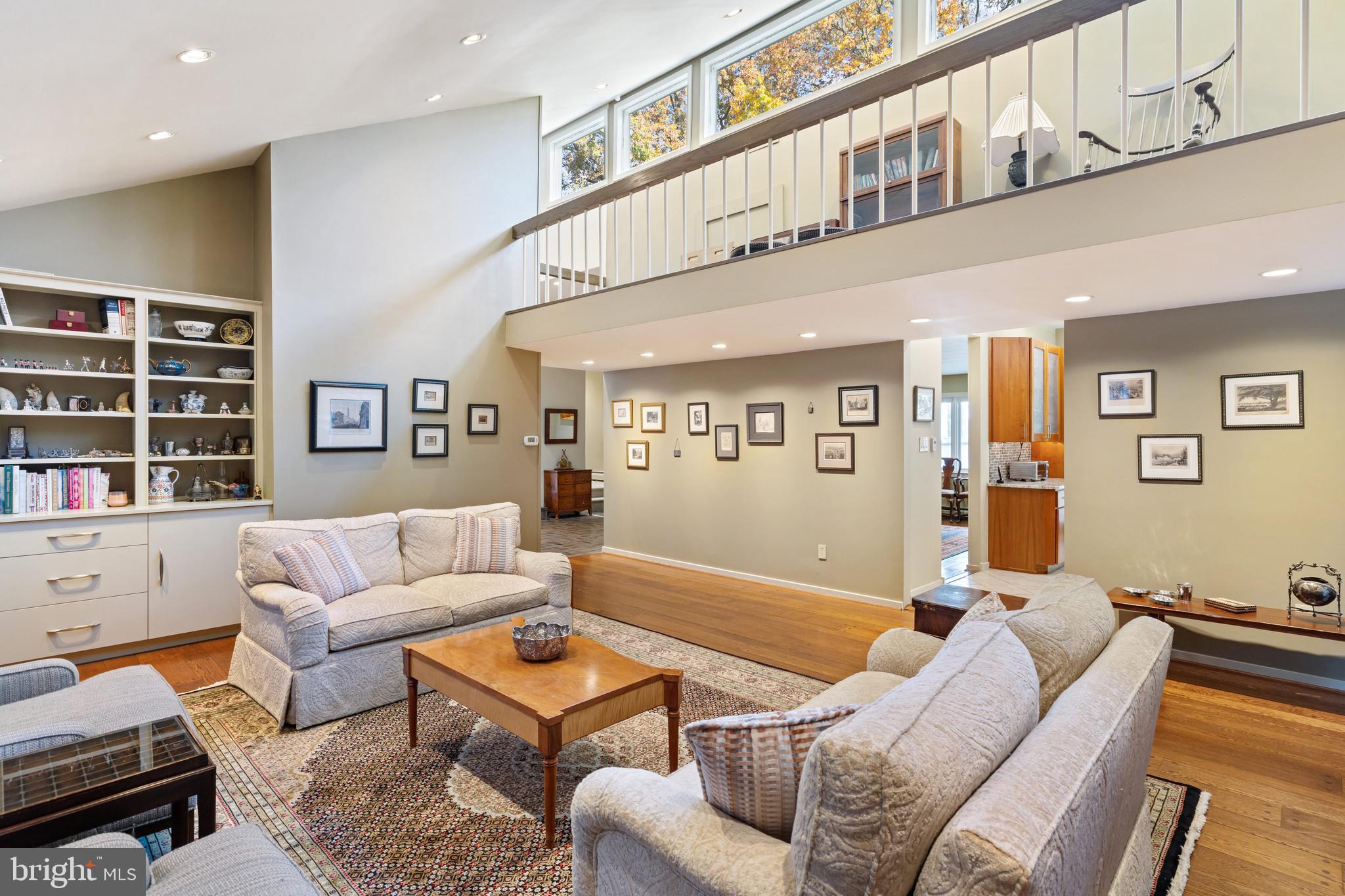 1156 Mill Rd Circle Rydal, PA 19046 - Photo 9 of 52 Living Room