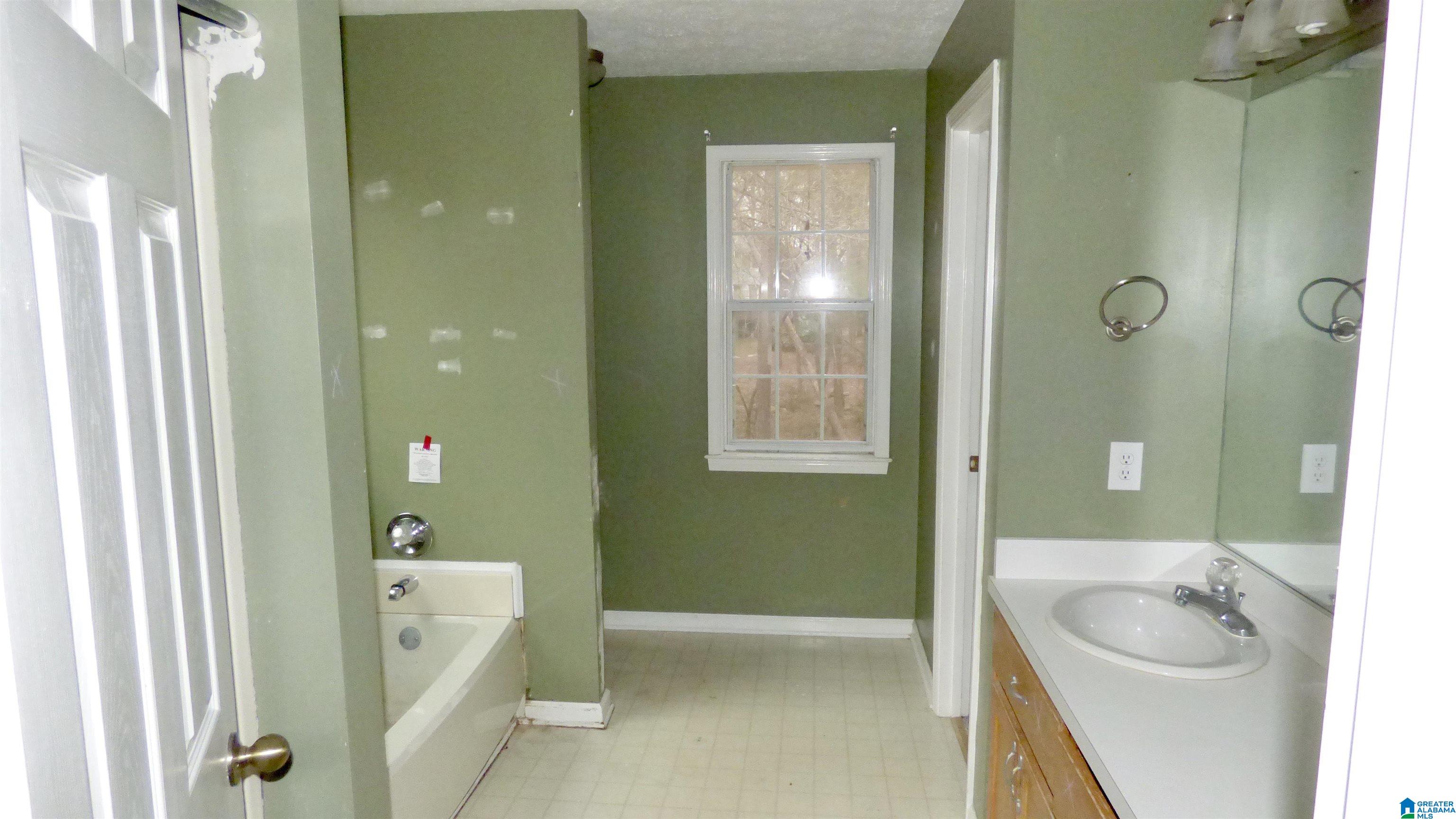 900 Falling Star Lane Alabaster, AL 35007 - Photo 11 of 19