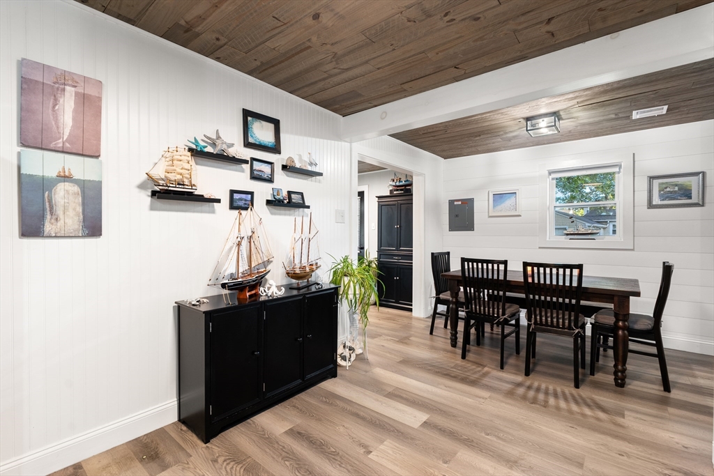 25 Lakeview Drive Wareham, MA 02538 - Photo 15 of 31 a view of a dining room with furniture and wooden floor