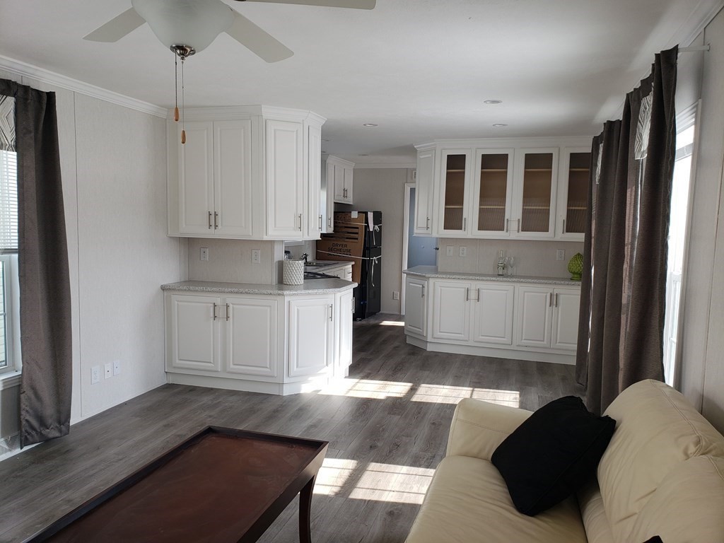 17 Timber Lane Wareham, MA 02576 - Photo 8 of 28 Gallery Image 8