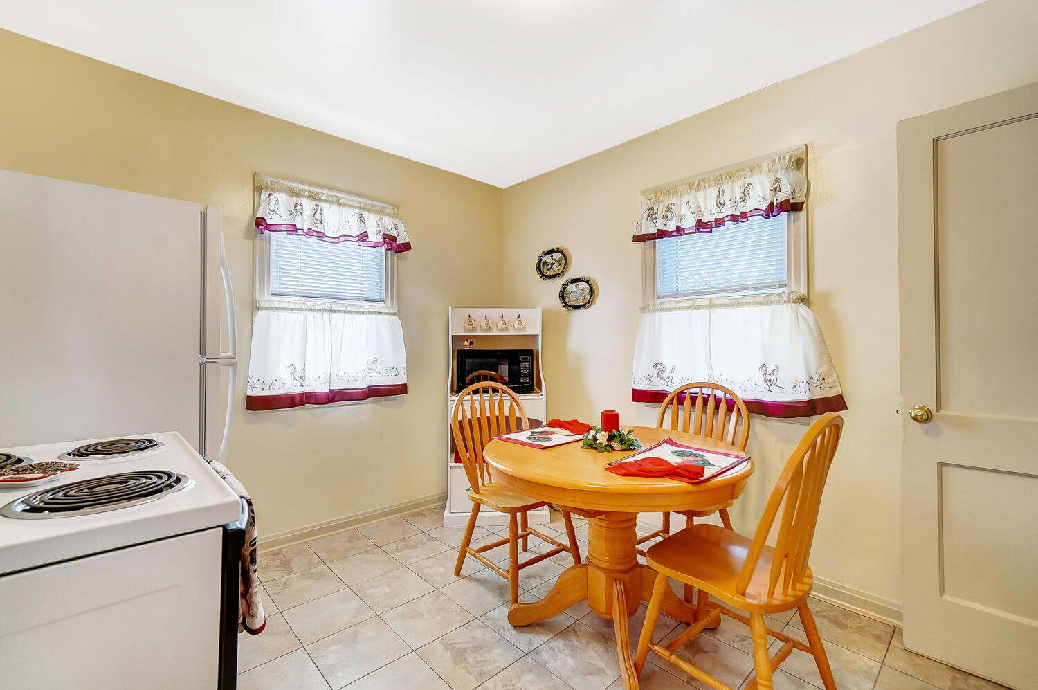 1406 Amherst Road Springfield, OH 45504 - Photo 11 of 37 Gallery Image 11