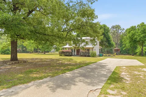 $339,000 | 3098 Log Cabin Lane, Crestview, FL 32539