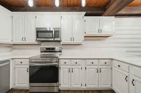 $339,000 | 3098 Log Cabin Lane, Crestview, FL 32539