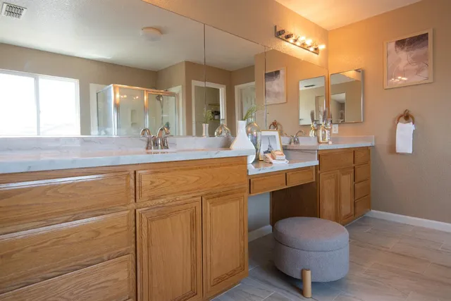 $725,000 | 1992 Valenzuela Court, Manteca, CA 95336