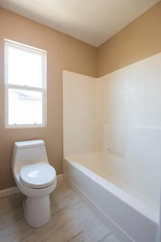 $725,000 | 1992 Valenzuela Court, Manteca, CA 95336