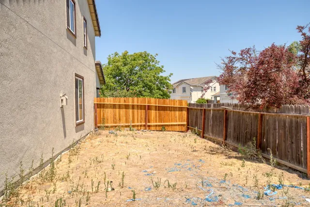 $725,000 | 1992 Valenzuela Court, Manteca, CA 95336