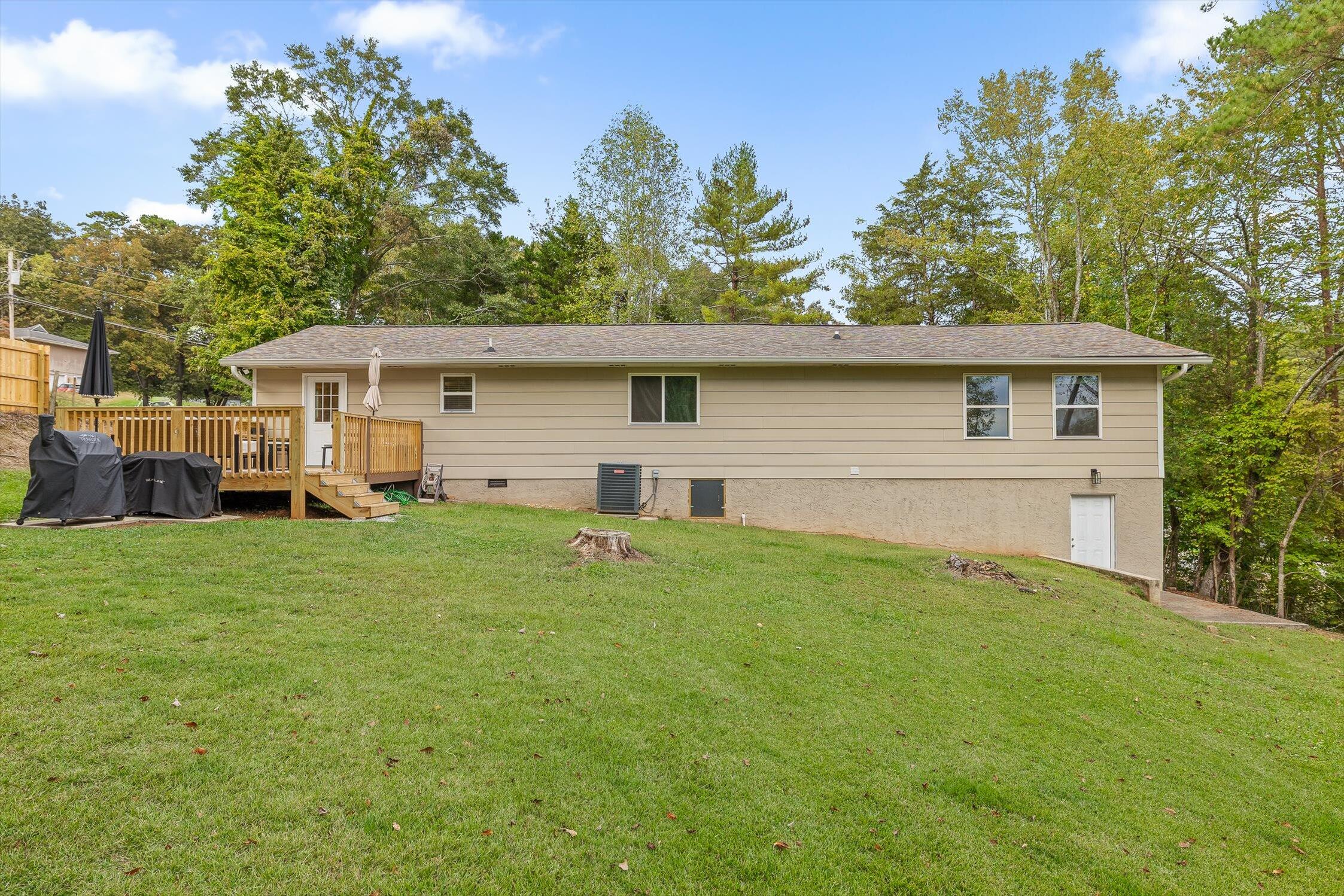 1054 Hillcrest Road Hixson, TN 37343 - Photo 40 of 76 70-Hill Crest -12