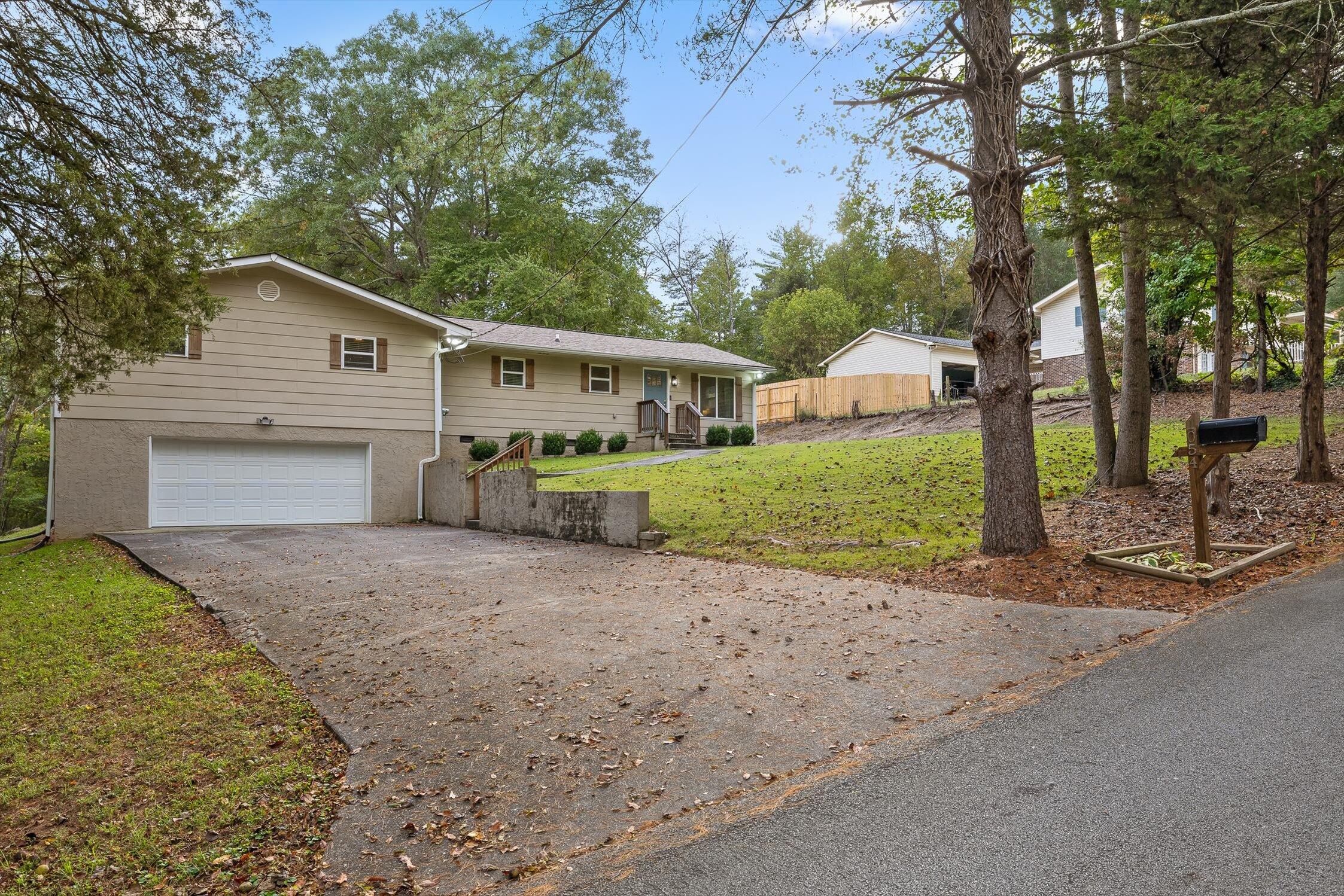 1054 Hillcrest Road Hixson, TN 37343 - Photo 47 of 76 78-Hill Crest -4